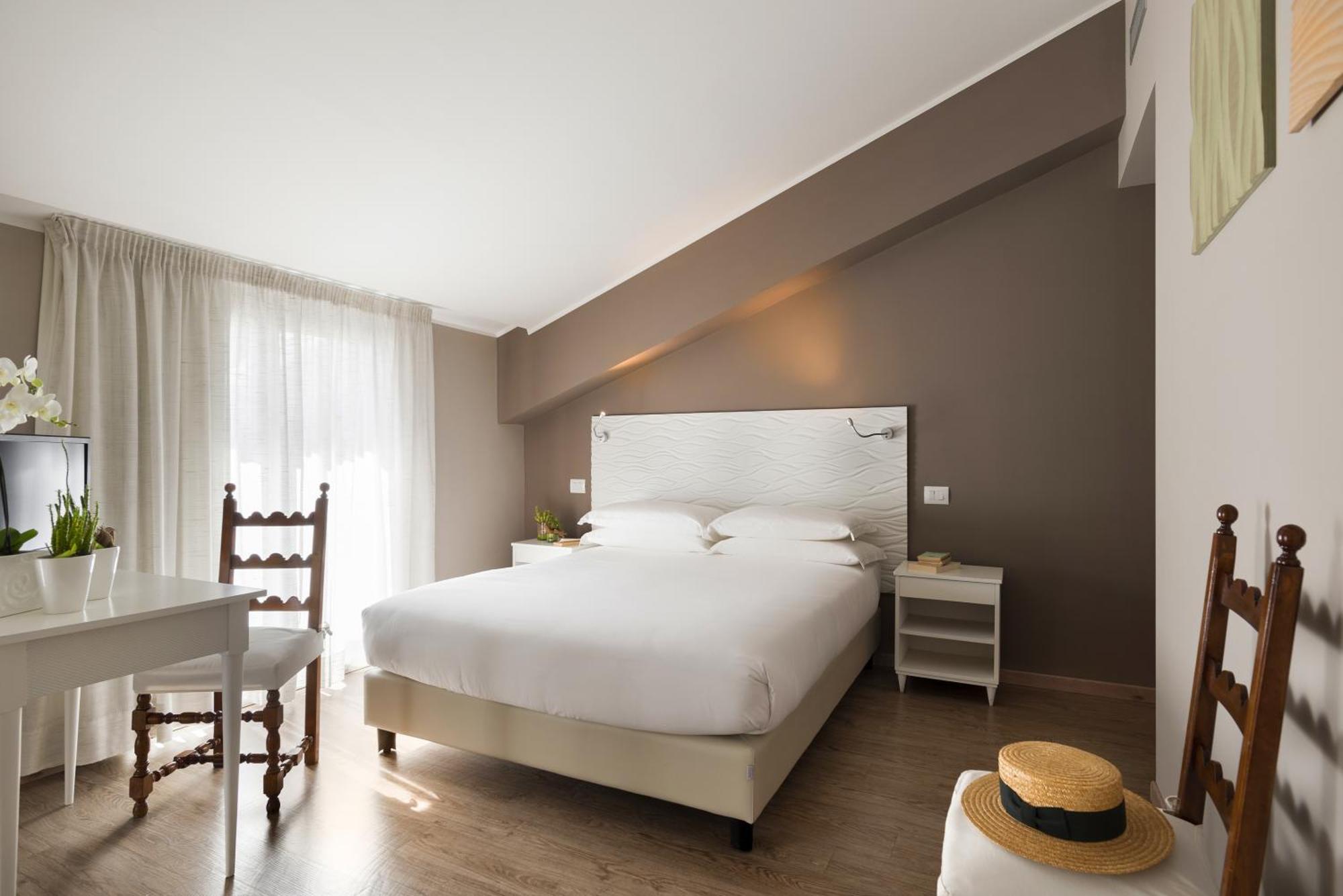 Albergo La Pace Segni Exterior photo